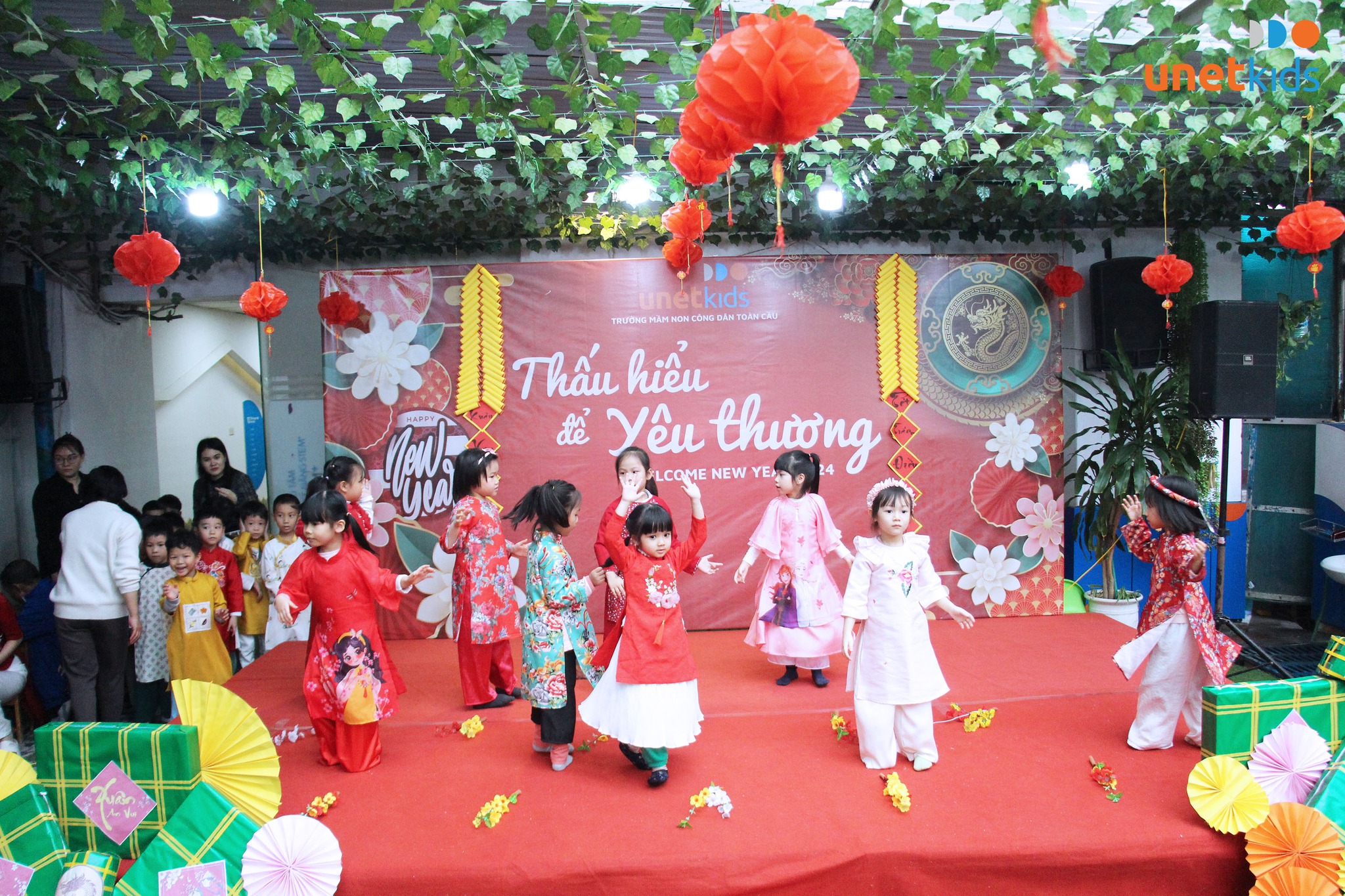 HỘI CHỢ TẾT UNETKIDS 2024 "THẤU HIỂU ĐỂ YÊU THƯƠNG"